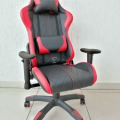 Кресло геймерское Barneo K-52 (черная экокожа красные вставки) в Качканаре - kachkanar.mebel24.online | фото