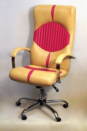 Кресло для руководителя Гермес КВ-16-131111-0462-0403 в Качканаре - kachkanar.mebel24.online | фото 3