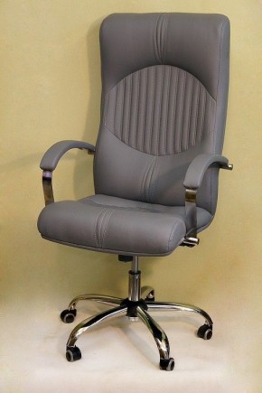 Кресло для руководителя Гермес КВ-16-131112-0422 в Качканаре - kachkanar.mebel24.online | фото 2